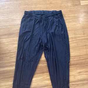 Kindred bravely size medium lounge joggers